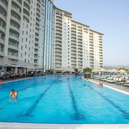 Appartement Gold Içinde 1+1 Lüks Daire *