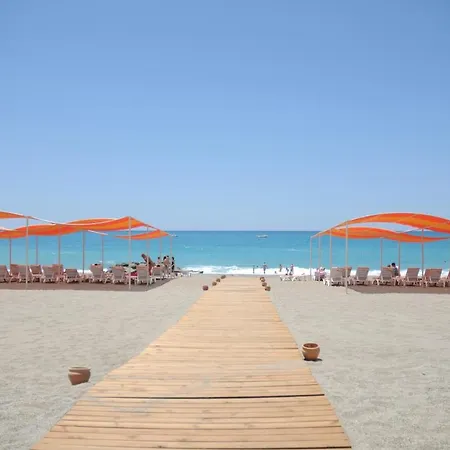 Gold Içinde 1+1 Lüks Daire * Alanya